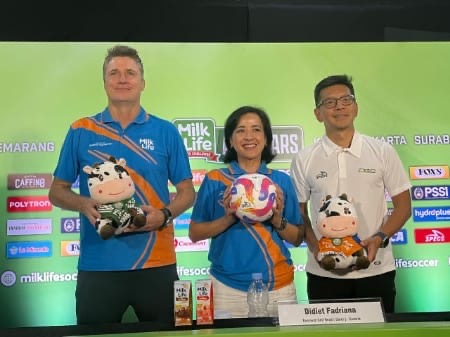 Perang Bintang Pesepakbola Putri Belia di Supersoccer Arena Kudus