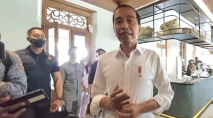 Jokowi Hadiri Rapat Terakhir Persiapan Pernikahan Kaesang-Erina