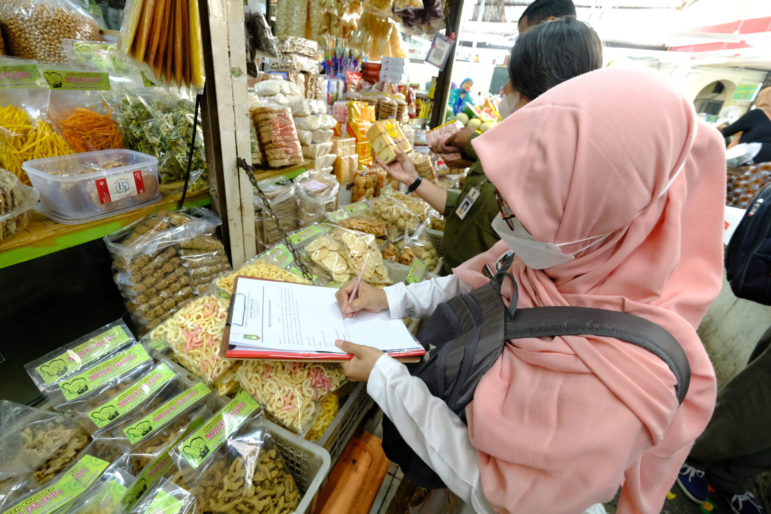 Beri Rasa Aman Pada Masyarakat Jelang Lebaran, Pemkot Solo dan Sidak Pasar Tradisional dan Toko Modern