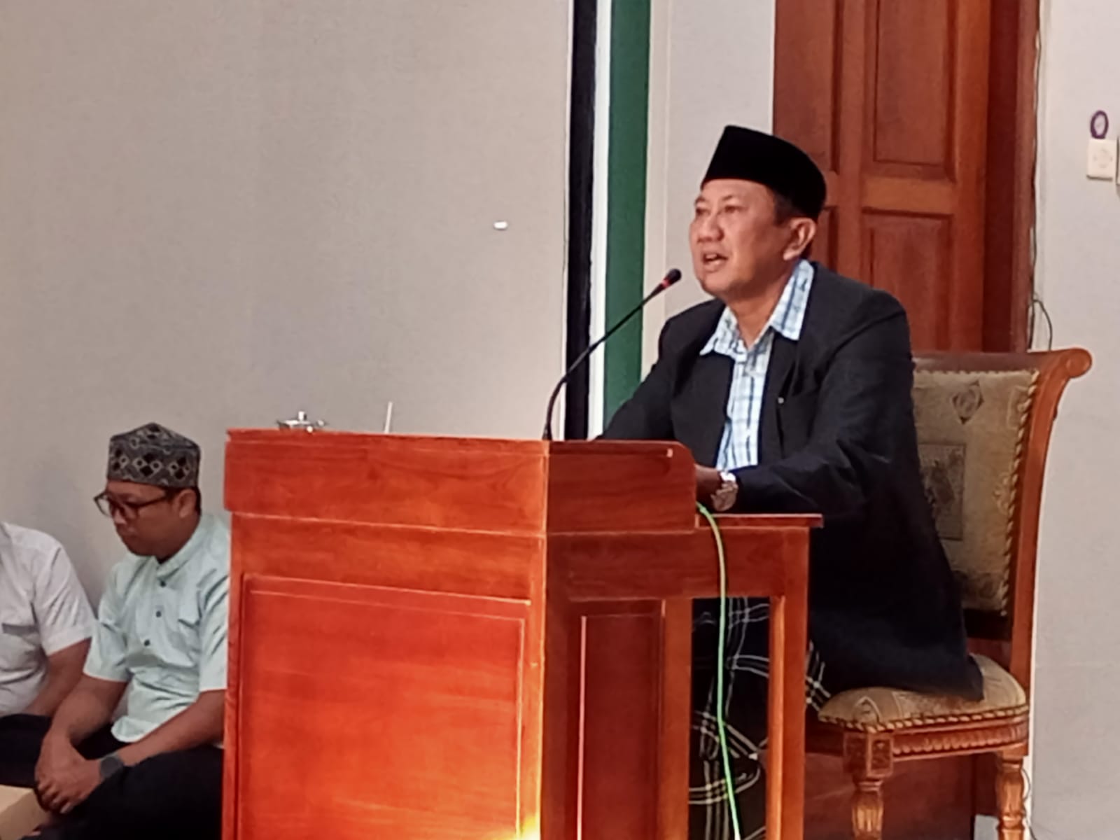 Siapa Sangka Selain Jago Kelola PT BPR Bank Daerah Karanganyar, Haryono Juga Mahir Berdakwah