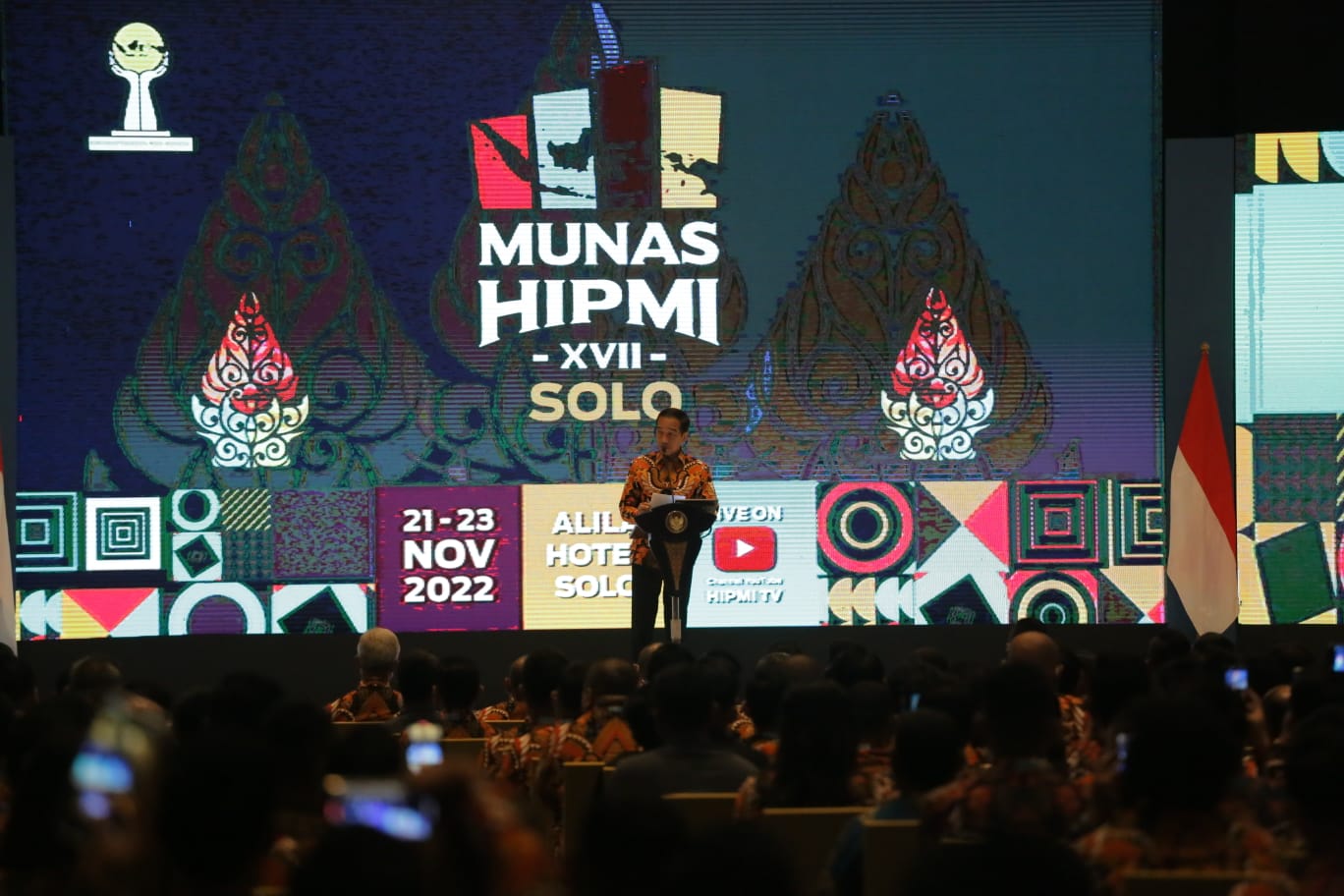 Jokowi Buka Munas XVII HIPMI