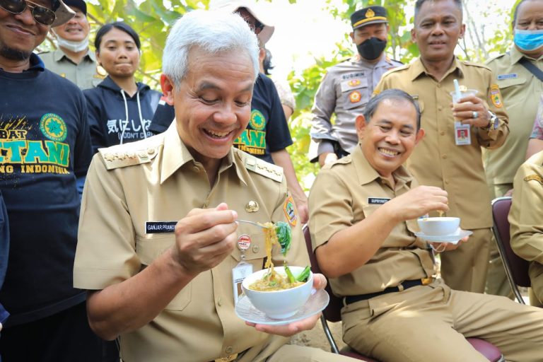 Nikmati Kuliner Dari Olahan Porang di Sukoharjo, Ganjar : Agak Keriting Tapi Rasanya Enak