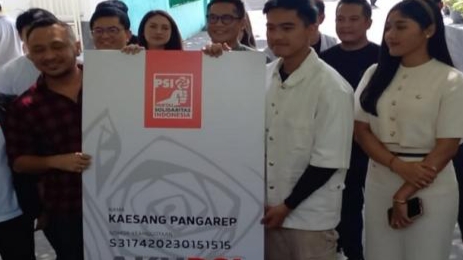 Resmi Bergabung, Kaesang Pangarep Terima KTA PSI