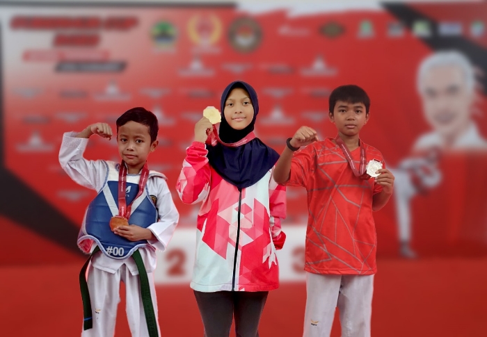 Tiga Murid SD Muh PK Kottabarat Sukses Raih Medali Taekwondo Gubernur Cup 2023