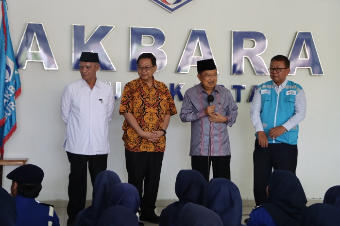 Ketua Umum PMI Sambangi PMI Solo dan Akbara