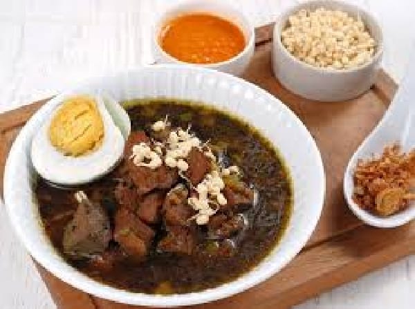 Resep Rawon Daging Sapi Lezat dan Kental Aroma RempahPenuh Rempah